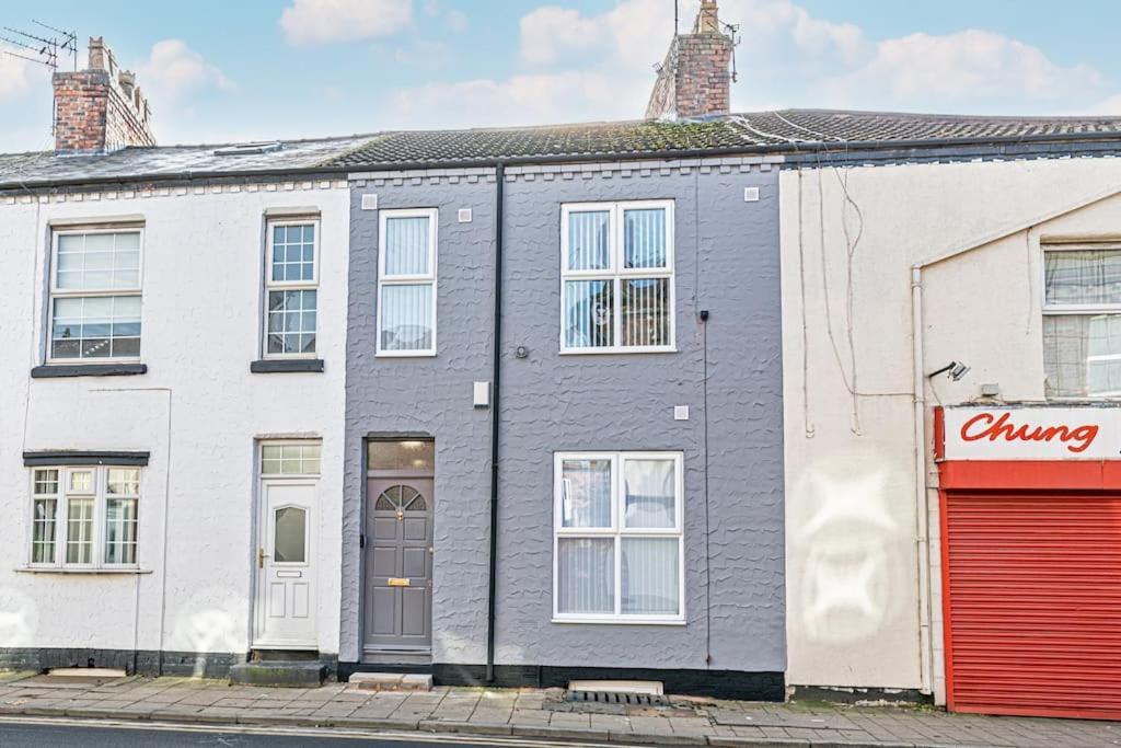Luxury 5 Bedroom Holiday Home Within Prescot Exterior foto